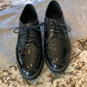 Aldo black patent leather trouser oxfords for women. Sz 11